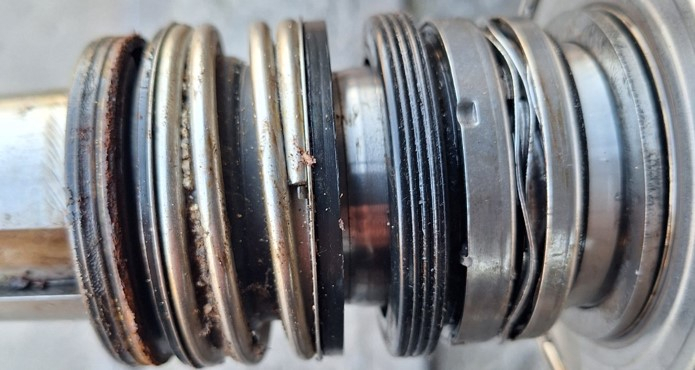 Mechanical seals of the Wilo EMU FA 08.66W-180+T20.1-2/30G pump