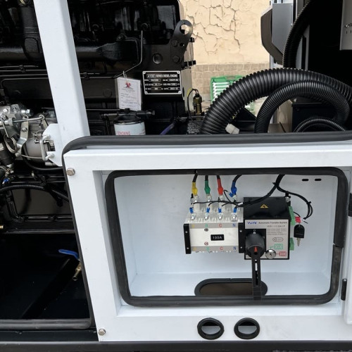 Промисловий дизельний генератор VLAIS KP-PC20 з ATS, двигун Ricardo 20kVA, 16kW, 380V/50HZ закритого типу