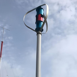 Q-Typ-Windkraftanlage RX-QV6K 6 kW vertikal