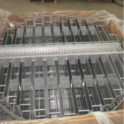 Flüssigkeitsverteiler