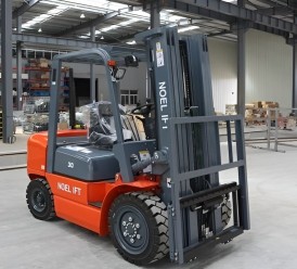 FD35-60 Dieselstapler, 3,5 t, 6 m Hubhöhe, XinChaiC490-Motor, seitlicher Wagenversatz und Zinkenverstellgerät