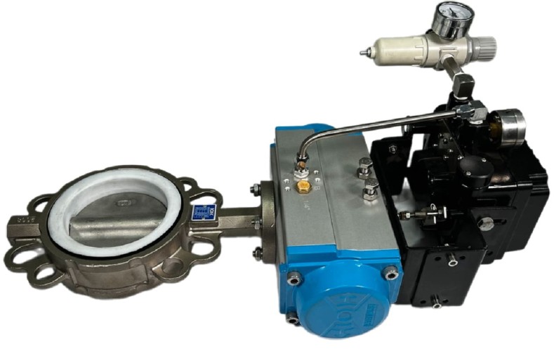 PN6 DN100 Засувка Батерфляй, корпус і диск AISI 304, PTFE з пневмоприводом Ex одинарної дії (з пружиною), позиціонер 4-20MA