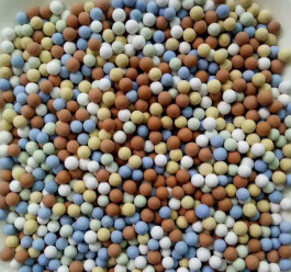 Минеральные керамические шары, d20 мм.