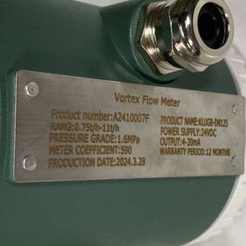 DN125 Вихревой расходомер из нержавеющей стали KLUGB PN16 RF DIN фланец, для пара 0.75-11 t/h <1,6 МПа, <250°C, 4-20mA, ExdIIBT6