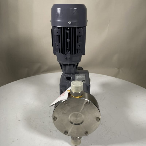 Bomba dosificadora de membrana PDM-D AP 300/5 400/3/50 0,25