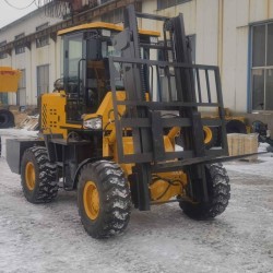 Off-road diesel forklift CPCD50-30 with a lifting capacity of 5 tonnes