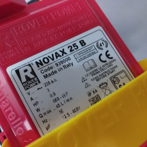 Bomba NOVAX 25B para líquidos calientes hasta 95°C