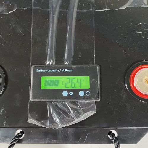 Batería de litio-hierro-fosfato (litio-ferrita) CL-25,6V 200Ah, LiFePO4, LFP ABS Shell de pie con Bluetooth y pantalla