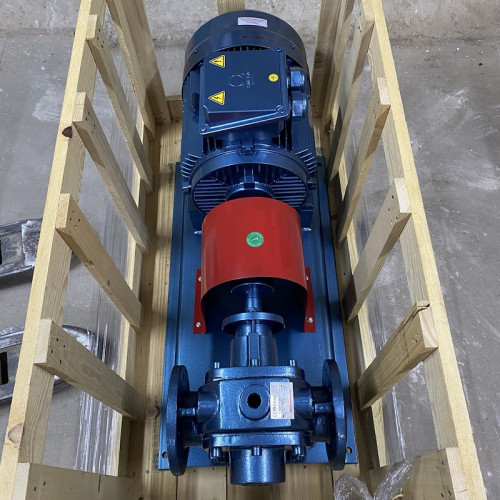 Bomba de engranajes para aceite de girasol sin refinar EMSE EDP 1030, DN80, 30 m3/h, 3 bar, 7,5 kW, 380V, 1000 rpm