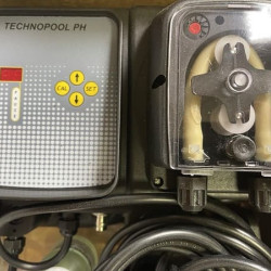 TECHNOPOOL PН 3-1 230V Santoprene станция автоматического дозирования