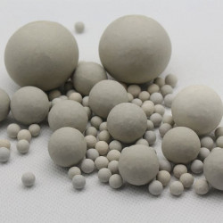 Inert ceramic balls with a low content of aluminum oxide, 25 mm