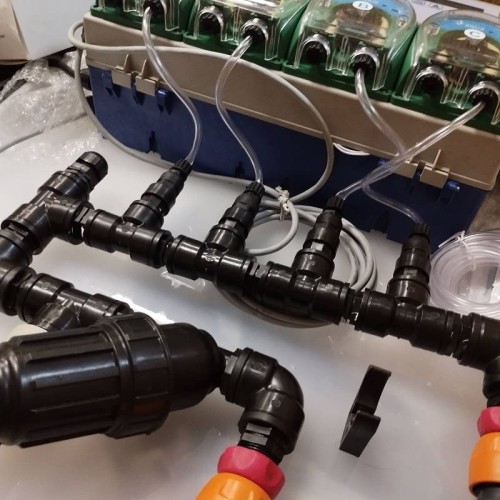 Culture hydroponique, système hydroponique SYSTÈME HYDROPONIQUE