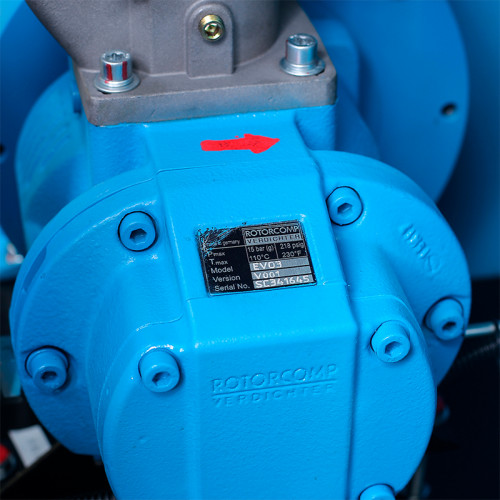 Intelligent PM VSD screw air compressor DM series with air flow 1.0-43 m3/min, power 7.5-250 kW, working pressure 0.7-1.3 MPa