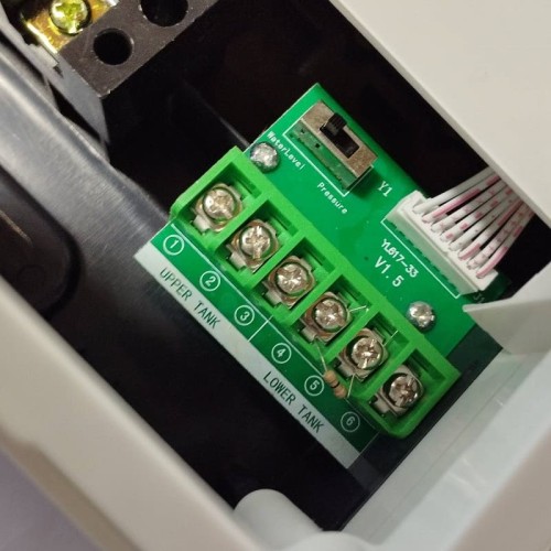 Sterownik pompy Y1-7500D, tworzywo ABS, 3-fazowy 380V-415V, 1,1-7,5 kW