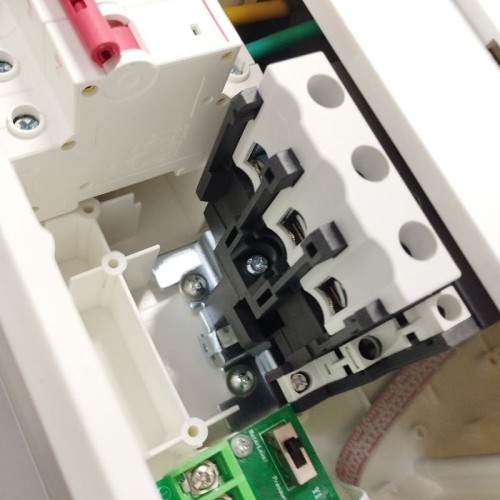 Controlador de bomba Y1-22000D, plástico ABS, trifásico 380V-415V, 4-22kW