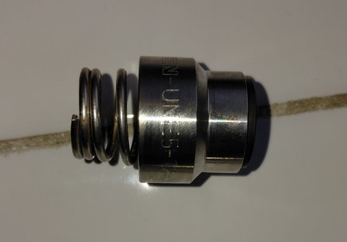 Replacement of the mechanical seal in a Lowara 5SV pump